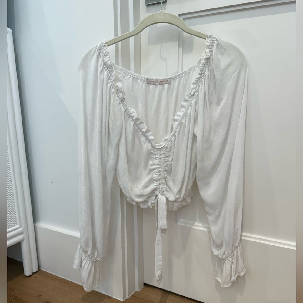 Long sleeve cinched top